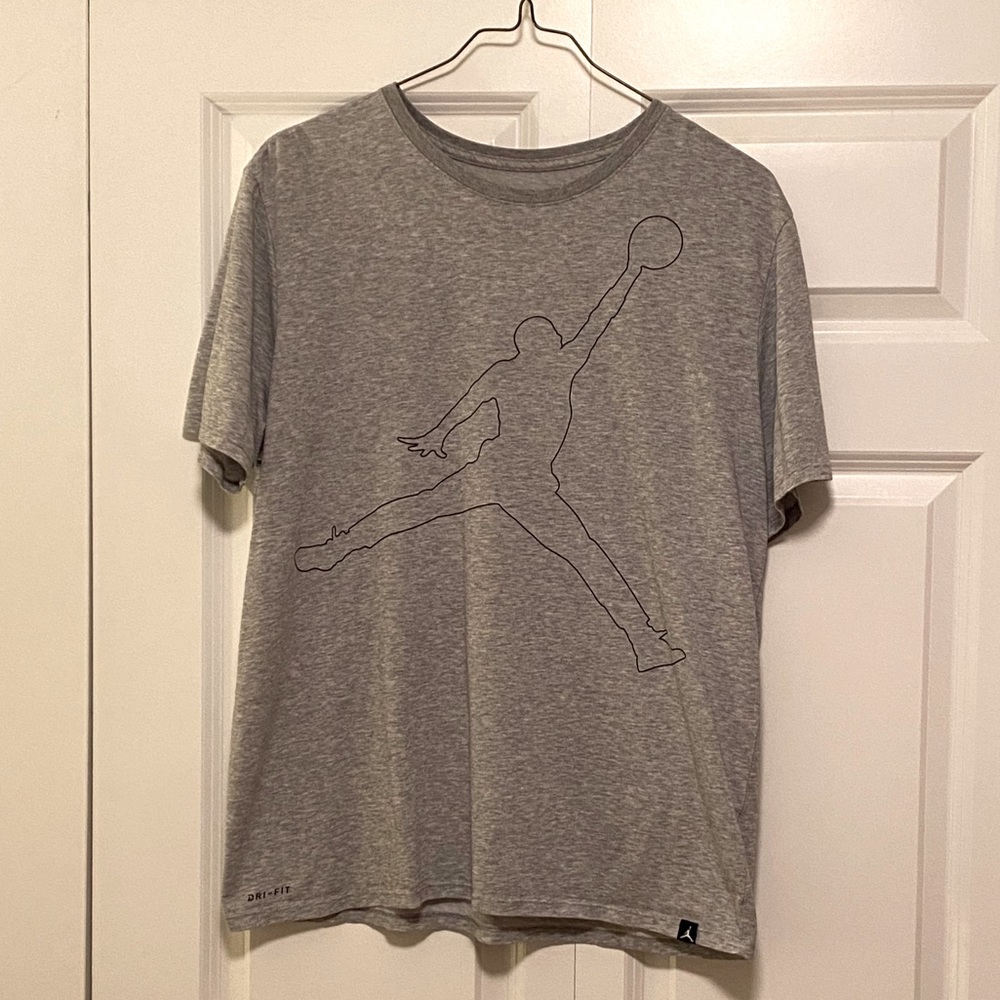 Jordan men’s shirt